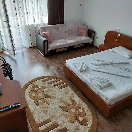 Pensión Casa Rodica